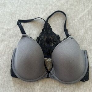 B Tempt'd by Wacoal Bra 32DD Gray‎ Black Lace Underwire Front Closure cross back